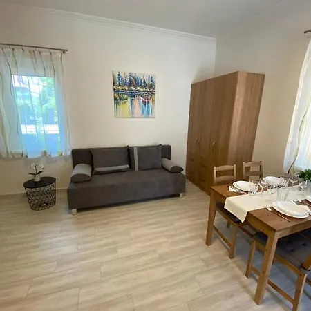 Casa rural Karinthy Ház *