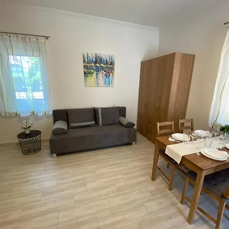 منزل ريفي Karinthy Haz *