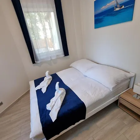 Karinthy Haz Venkovský dům Siófok