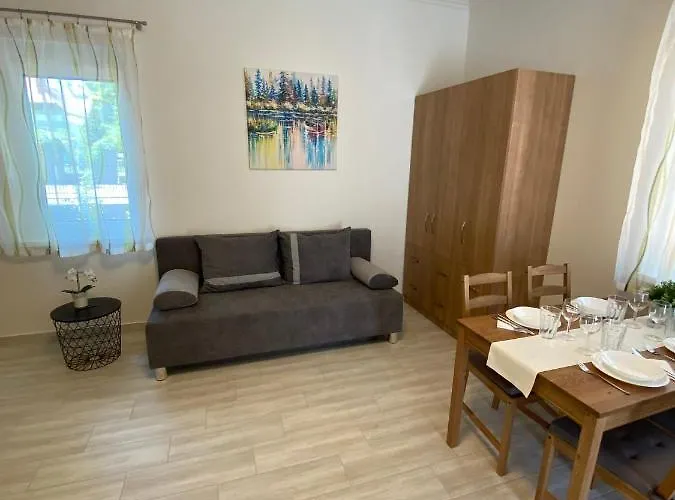 Casa rural Karinthy Ház *