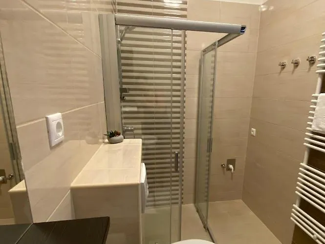 Karinthy Ház * Siófok