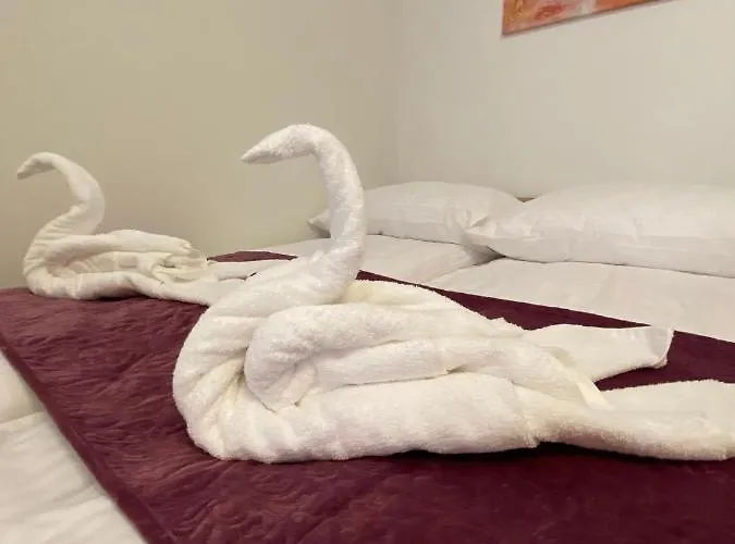 カントリーハウス Karinthy Haz *