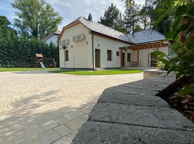 Karinthy Ház Casa rural